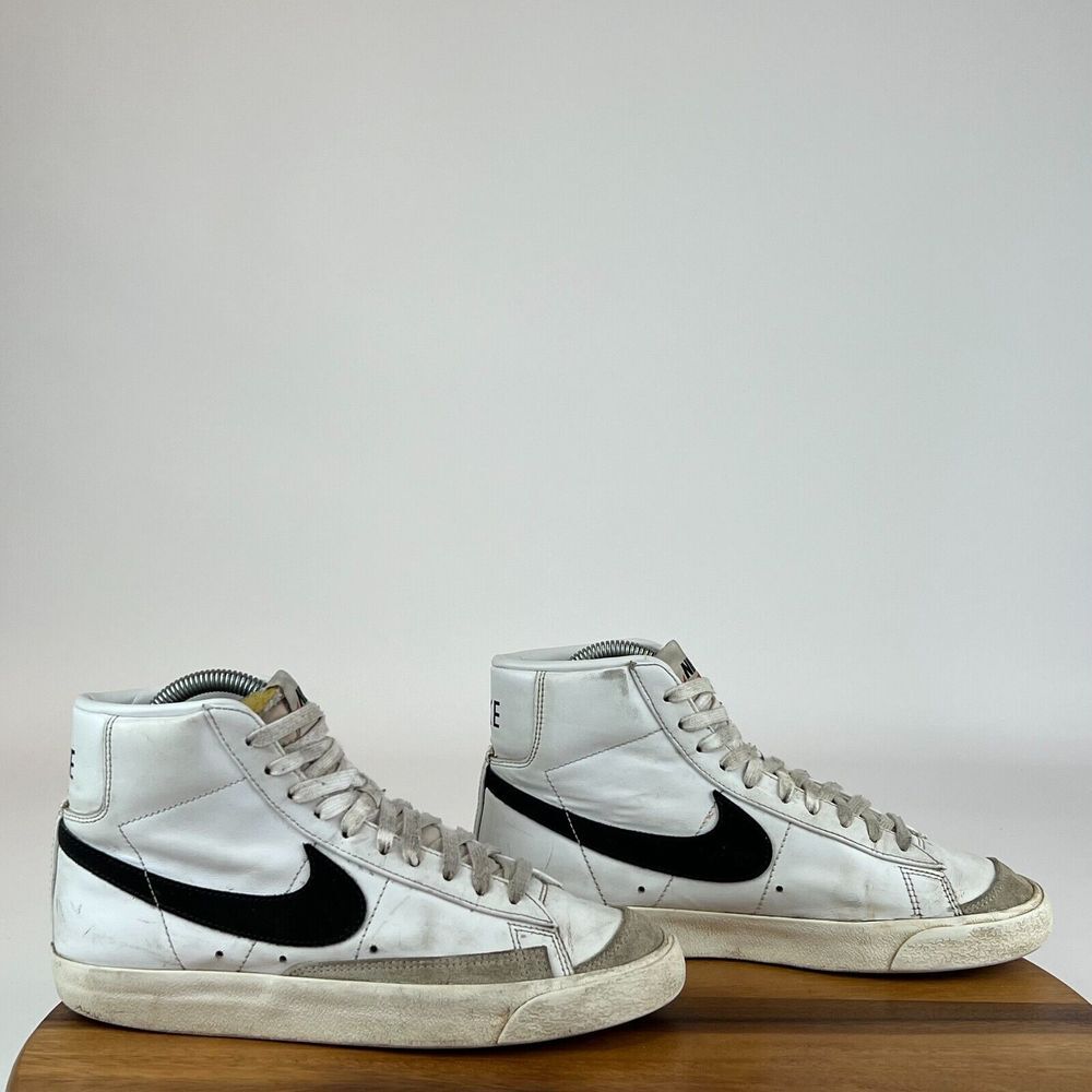 Womens Nike Blazer White Mid Vintage Leather Athletic Shoes Sneakers‎ Size 8 M - Picture 1 of 9